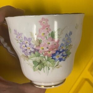 Royal Grafton Bone China Teacup – Floral Bouquet, Gold Trim – Made in England